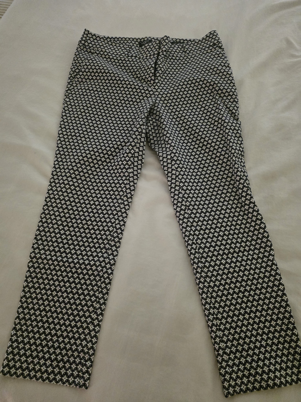 LOFT Black and White Geometric Pattern Chinos